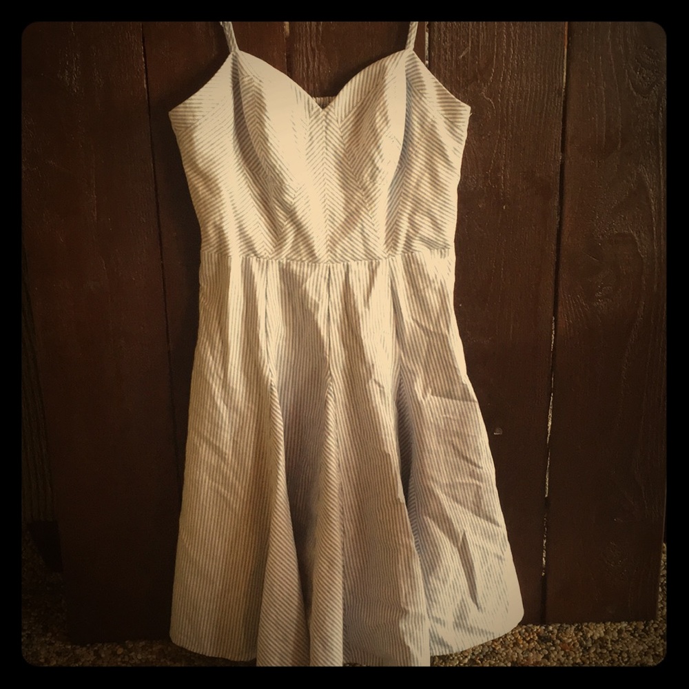 Lauren Conrad summer dress